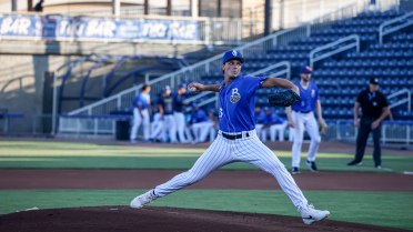 Wichrowski Strikes Out Six, Boeve Drives in Both Runs in 2-1 Shuckers Win
