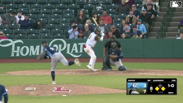 Eduardo Guerrero singles on a line drive to center fielder Jackson Strong, deflected by shortstop Samuel Gil. Nico Perez scores. Gio Cueto to 2nd.
