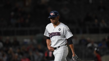 Randy Vasquez Stats, Fantasy & News | MiLB.com