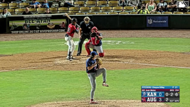 Juan Mateo doubles (4) on a line drive to left fielder Abraham Nunez. Alex Lodise scores.