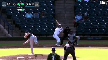 Cole Conn triples (2) on a fly ball to right fielder Braedon Karpathios. Devin Taylor scores. Leo De Vries scores.
