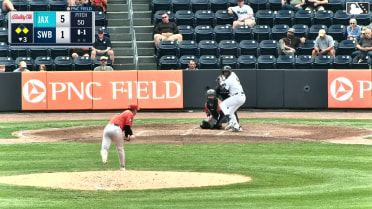 Marco Luciano out on a sacrifice fly to left fielder Cam Cannarella. Jasson Domínguez scores.
