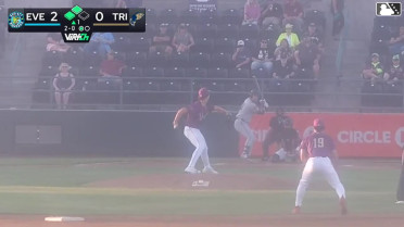 Brandon Eike singles on a line drive to right fielder Jorge Ruiz. Luke Stevenson scores. Brandon Eike out at 2nd on the throw, right fielder Jorge Ruiz to shortstop Kendrey Maduro. Aiden Taurek to 3rd.