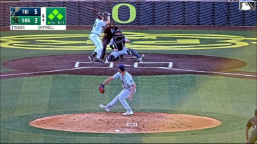 Robert Hipwell singles on a line drive to center fielder Capri Ortiz. Lisbel Diaz scores. Daniel Rogers to 3rd. Zane Zielinski to 2nd.