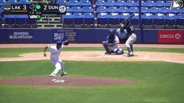 Luis Victorino In play, run(s) to Nick Dumesnil