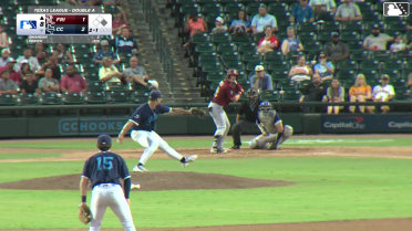 Rafe Perich homers (7) on a fly ball to left field. Frainyer Chavez scores.