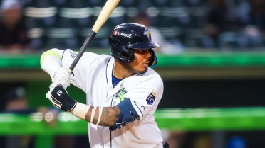 Late Rush Leads Fireflies to 6-3 Win 