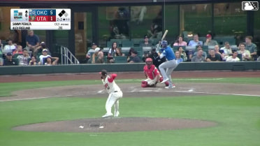 Alex Freeland doubles (2) on a sharp line drive to left fielder Cade Marlowe. Noah Miller scores. Alek Thomas scores.