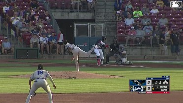Eduardo Tait's solo home run