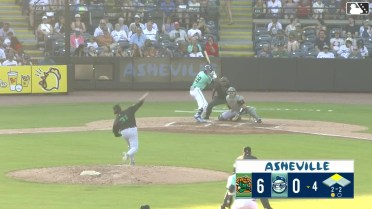 Jack Moss singles on a sharp line drive to left fielder Jhonny Severino. Nehomar Ochoa Jr. scores.