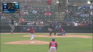 Vince Reilly In play, run(s) to Oswaldo Cabrera