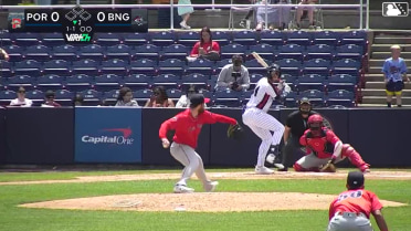JT Schwartz homers (5) on a fly ball to center field.