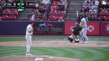 Randy De Jesus singles on a sharp line drive to center fielder Roldy Brito. Harold Coll scores. Ryan Nicholson to 2nd.