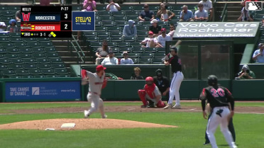 Zack Kelly In play, run(s) to Joey Wiemer