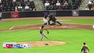 Jonathan Clark In play, run(s) to Hayden Cantrelle