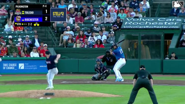 Konnor Pilkington In play, run(s) to Yohandy Morales