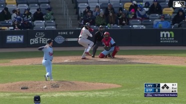 Sergio Alcántara homers (2) on a fly ball to right center field.