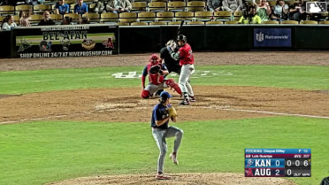 Choyce Diffey In play, run(s) to Luis Guanipa