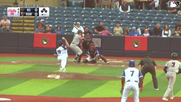 Émilien Pitre grounds into a double play, second baseman Colby Jones to first baseman Hayden Friese. Nathan Flewelling out at 2nd. Émilien Pitre out at 1st.