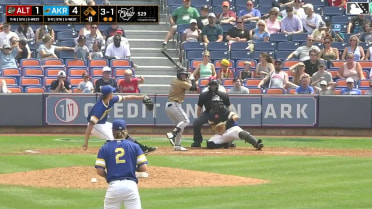 Keiner Delgado homers (7) on a fly ball to right center field. Matt King scores.