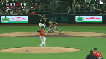 Geoff Hartlieb In play, run(s) to Nate Furman