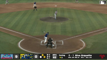 Aiva Arquette doubles (4) on a line drive to center fielder Kane Kepley. Jay Beshears scores. Adrian Santana scores.