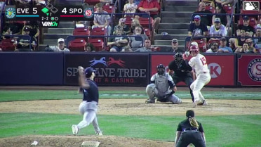 Lucas Kelly Ball to Ethan Hedges