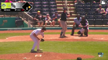 Brooks Bryan doubles (10) on a sharp line drive to left fielder James Taussig. Josh Hammond scores.