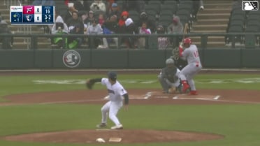 Aroon Escobar doubles (2) on a fly ball to center fielder Kenedy Corona, deflected by left fielder Jace Avina. Dante Nori scores.