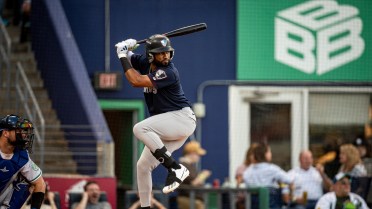 Five-Run Ninth Inning Fuels Somerset to Series-Clinching Comeback Win