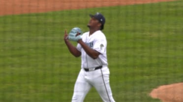 Jarlin Susana strikes out six