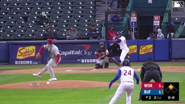 Jake Bennett In play, run(s) to Ryan McCarty