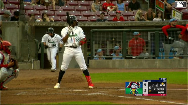 Andy Lugo singles on a ground ball to shortstop Anyelo Encarnación. Henry Kusiak scores. Andy Lugo to 2nd. Andy Lugo advances to 2nd, on a throwing error by shortstop Anyelo Encarnación.