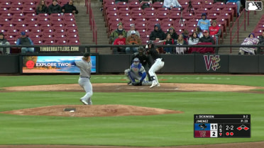 Daniel Dickinson singles on a line drive to left fielder Luke Pelzer. Josh Adamczewski scores. Eric Bitonti to 3rd.