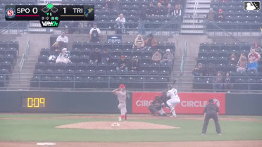 Juan Flores singles on a sharp line drive to left fielder Robert Calaz. Anthony Scull scores.