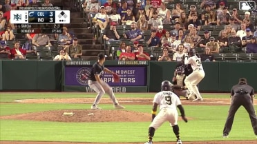 Jhostynxon Garcia singles on a line drive to right fielder Dayan Frias. Ronny Simon scores. Jhostynxon Garcia to 2nd. Jhostynxon Garcia advances to 2nd, on a throwing error by right fielder Dayan Frias.