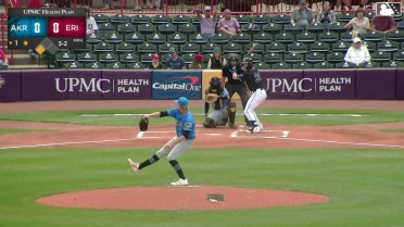 John Peck singles on a line drive to left fielder Wuilfredo Antunez. Seth Stephenson scores.