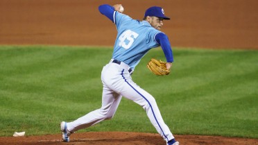 Evan Sisk Makes MLB Debut With Kansas City Royals