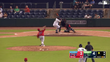 Sandy León singles on a fly ball to right fielder Kemp Alderman. Kyle Farmer scores.