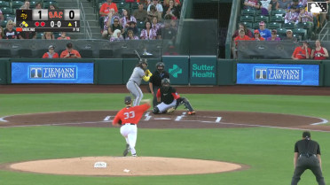 Trystan Vrieling In play, run(s) to Yolmer Sánchez