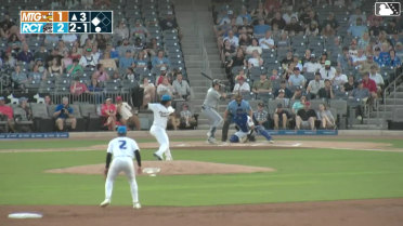 Brayden Taylor singles on a ground ball to right fielder Tucker Flint, deflected by first baseman Caleb Bartolero. Gregory Barrios scores.