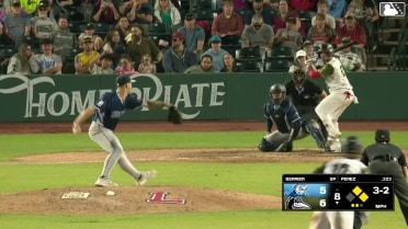 Nico Perez singles on a line drive to center fielder Caleb Shpur. Mike Sirota scores. Eduardo Quintero to 3rd.
