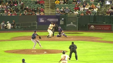 Nathan Dettmer In play, run(s) to Tanner Thach