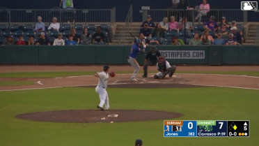 Brock Jones homers (4) on a line drive to right center field. Tony Santa Maria scores.