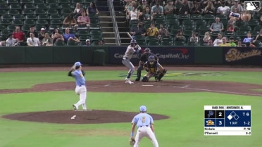 Ethan O'Donnell singles on a line drive to left fielder Justyn-Henry Malloy. Cristian Hernández scores.