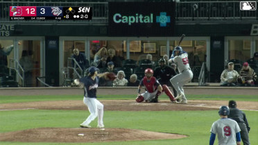 Willie MacIver doubles (1) on a line drive to left fielder Óscar Mercado. RJ Schreck scores.
