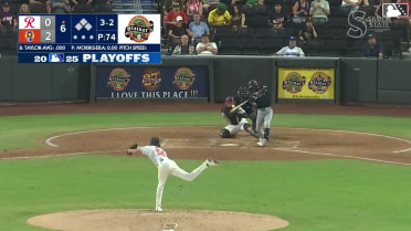 Samad Taylor's solo homer