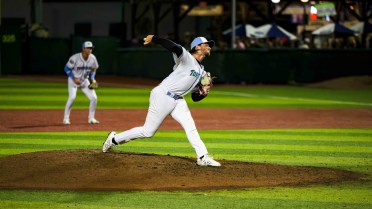 Tortugas On the Brink After 4-2 Defeat to Open Playoffs