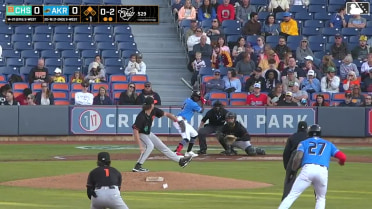 Wuilfredo Antunez singles on a sharp ground ball to left fielder Frederick Bencosme. Alfonsin Rosario scores.