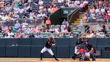Milligan, Exposito Turn the Tide to Steal 6-4 win over Knoxville